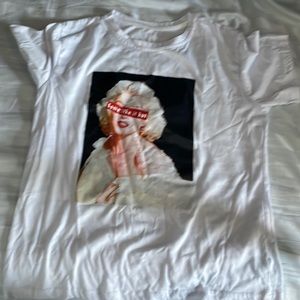 Marilyn monroe some like it hot t shirt.
